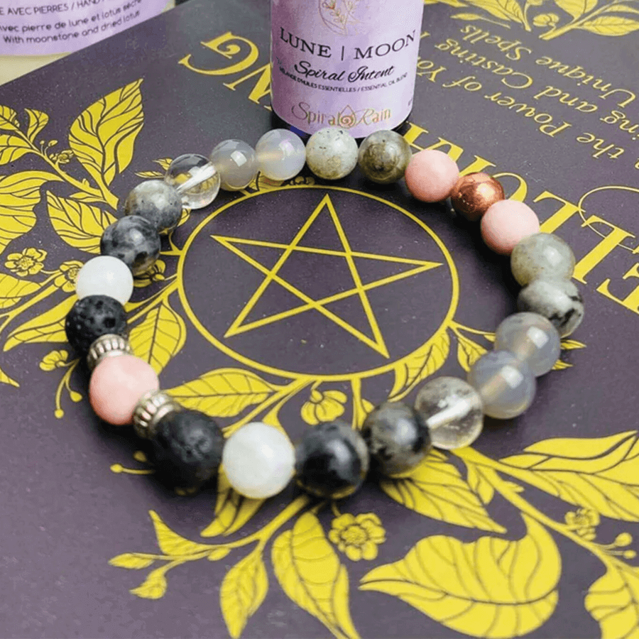 Moon bracelet - Spiral Rain
