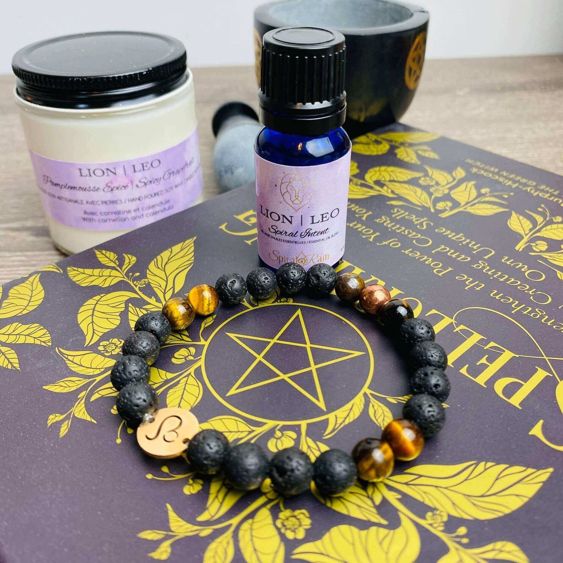 Leo (Jul 23 - Aug 22) Box at $85 only from Spiral Rain