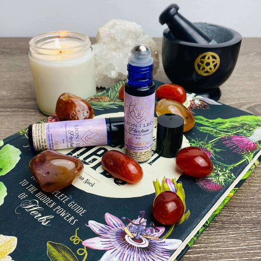 Leo (Jul 23 - Aug 22) oil and Perfume 10 ml at $15 only from Spiral Rain